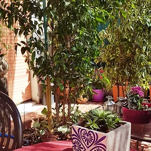 2* Bed & Breakfast Crispi